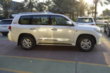 Dubai Chauffeur Vehicle city tour